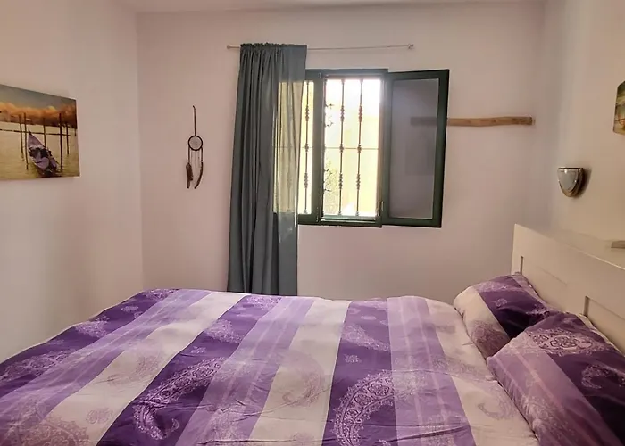 Giardino E Terrazza, Accogliente E Funzionale, Wi-fi, Piscina Condivisa アパート *