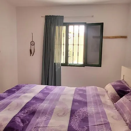 Giardino E Terrazza, Accogliente E Funzionale, Wi-fi, Piscina Condivisa Lejlighed *